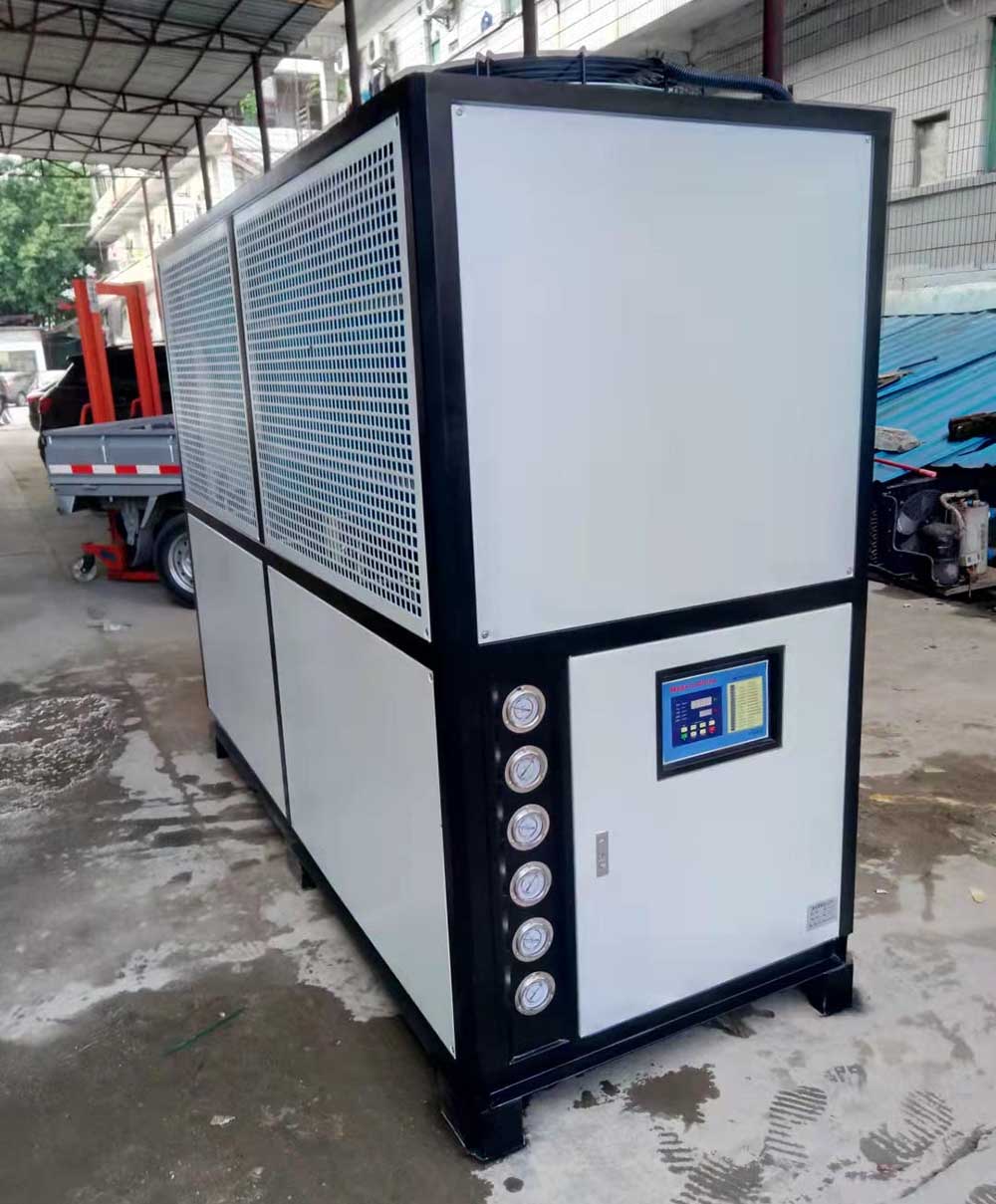 30HP လေအေးပေးစက်ကို အချိန်မီ ပို့ဆောင်ပေးပါသည်။