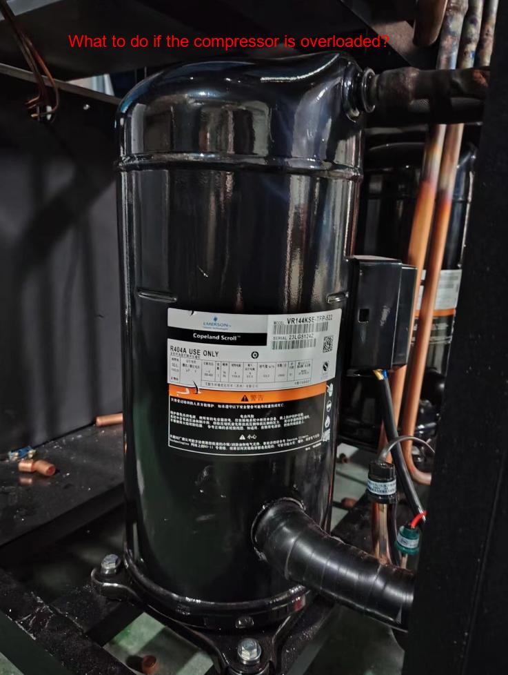Air-cooled chiller compressor သည် overload ဖြစ်နေကြောင်း တင်ပြရသည့် အကြောင်းရင်းများမှာ အောက်ပါအတိုင်း ဖြစ်နိုင်သည်။